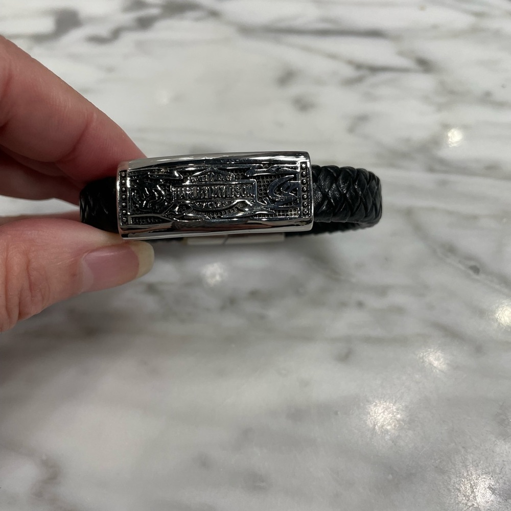 Harley Davidson Black Leather Bracelet with Silver Clasp